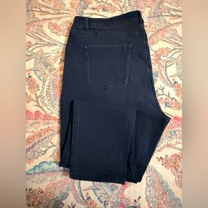 D.Jeans Women’s 22W Black Washed Ankle Jeans in GUC